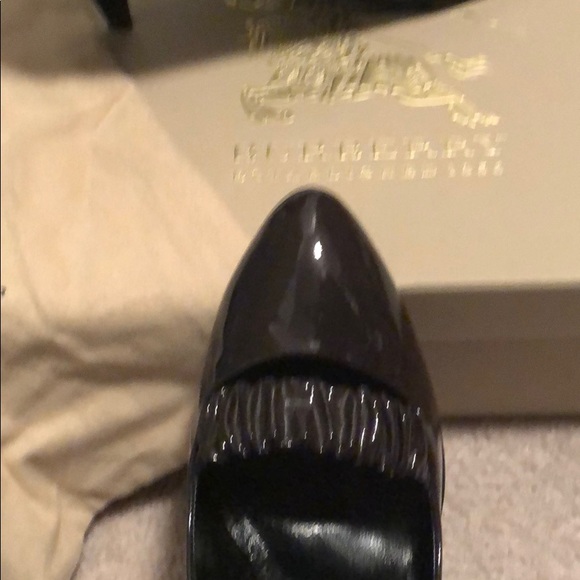 Burberry patent leather pumps - Picture 5 of 9